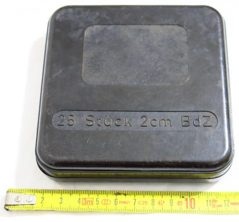 German Luftwaffe 25 Stück 2 cm BdZ, (Bodenzünder), Bakelite Box/Case For Base Fuzes dnu 1943 Empty.