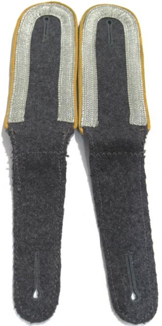 German Luftwaffe Fallschirmjäger Paratrooper NCO Schulterklappen Shoulder Boards. (10)