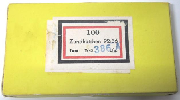 German Wehrmacht Box For 100 Zündhütchen 92/36 1943, Rare Cardboard Box, Empty.