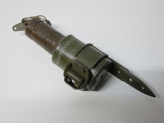 German Wehrmacht Alarmleuchtzeichen bkwz VII./43 Hard To Find Item, Inert.