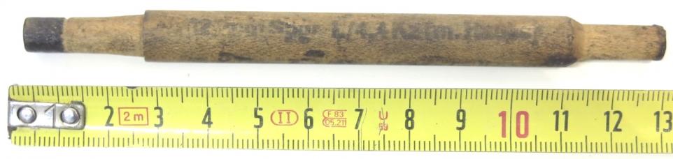 German Wehrmacht Stössel Wood Stick For 12,7 cm Spgr. L/4,4 Kz. (m) Haub And For 15 cm Spgr..... Etc., Inert.