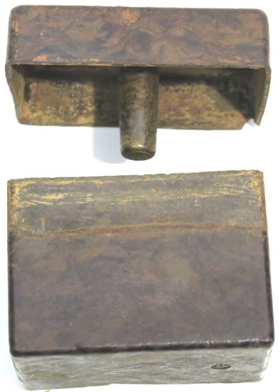 German Wehrmacht Sprengkörper 28 Bakelite Explosive Block, Empty And Inert.