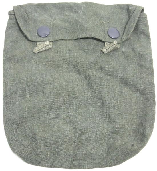 German Wehrmacht Gasplane Tasche Gas Cape Pouch Mid-Late War Green Cloth.