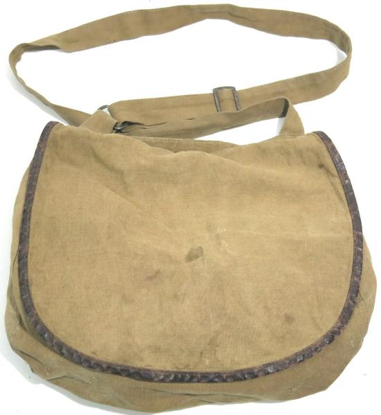 German Luftschutz Volksgasmaske VM40 With Filter In Its Original Bag.
