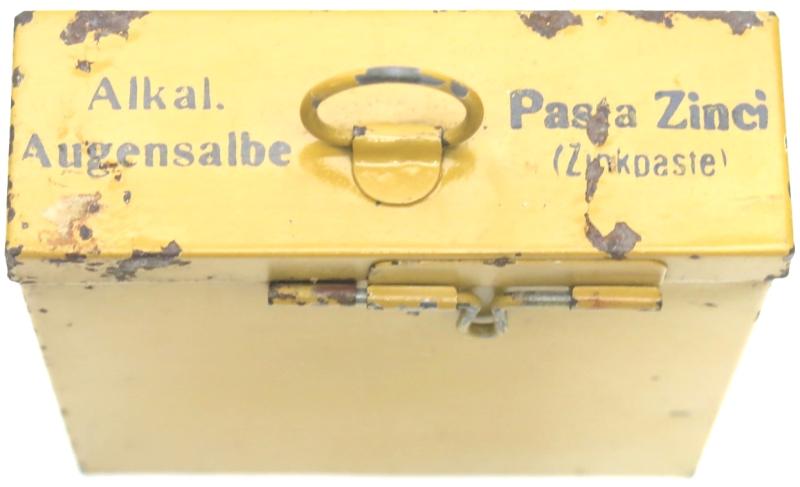 German Wehrmacht Alkal. Augensalbe Pasta Zinci (Zinkpaste) Medical Yellow Tin For Lazarette Field Hospital, Nice Box In Very Good Condition.
