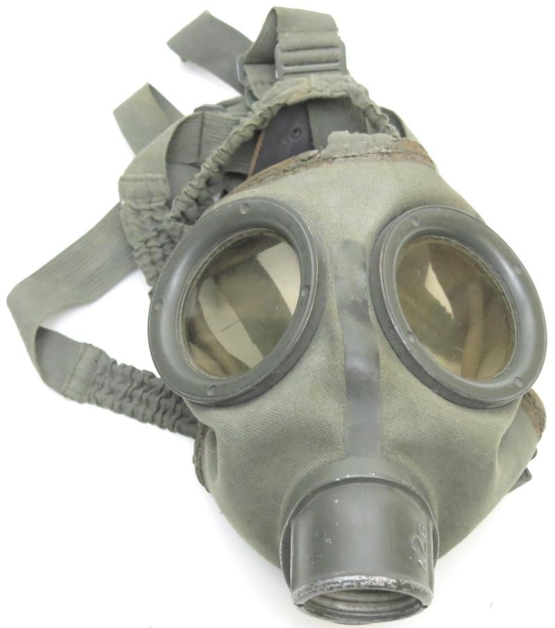 German Reichswehr - Legion Condor - Wehrmacht Gas Mask GM30 Early Model G= 1935.