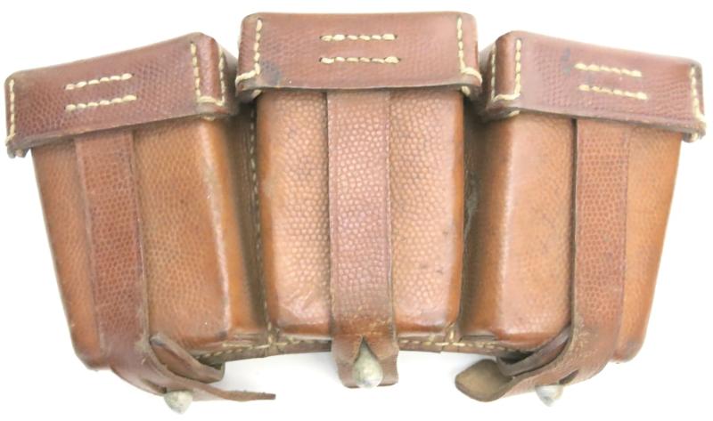 German Wehrmacht K98 Patronentaschen Ammo Pouch Lederwerk Sedina Finkenwalde 1939 In Light Brown Natural Leather.