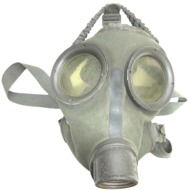 German Reichswehr - Legion Condor - Wehrmacht Gas Mask GM30 Early Model K-G= 1934-1935.