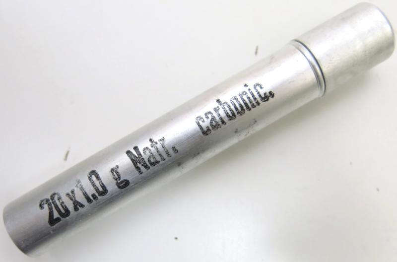 German Wehrmacht Sanitär Aluminium Tablettenröhrchen Medical Pills Tube Natrium carbonic. 1,0 g, Full.