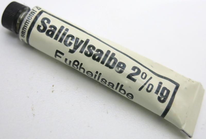 German Wehrmacht Salicylsalbe 2% ig Fussheilsalbe Hauptsanitätspark Berlin.