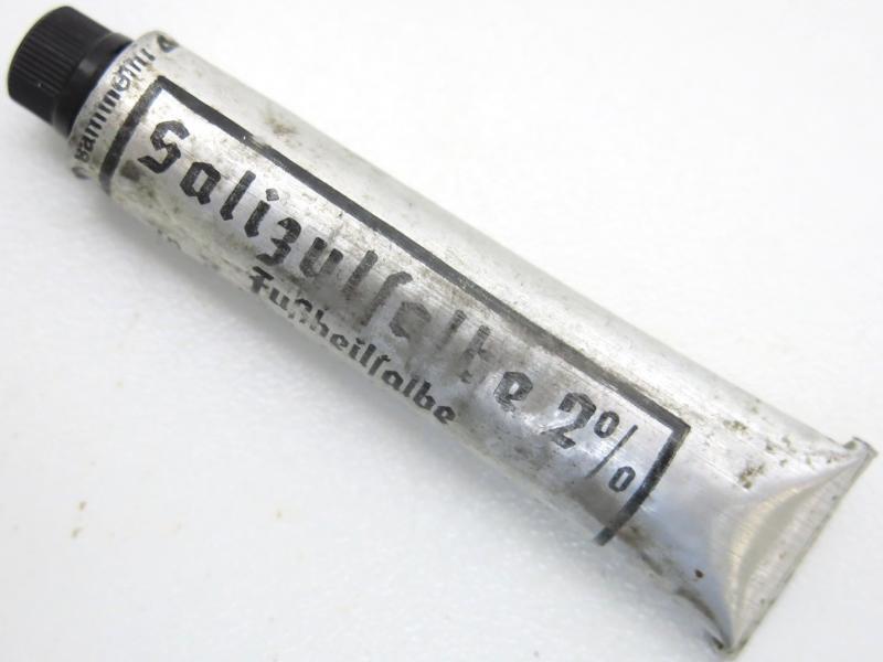 German Wehrmacht Salicylsalbe 2%  Fussheilsalbe Wehrkreissanitätspark X Hamburg - W.
