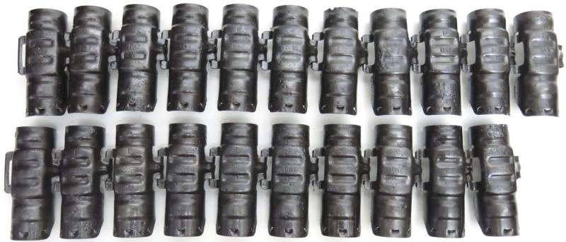 German Luftwaffe 2 cm Patronen MG151/20 Gurtglieder Round Belt Links bsz P, (Januar 1944).