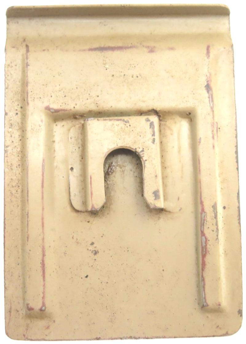 German Wehrmacht Karbid Lamp Einheitslaterne Stahl In Sand Colour Side Cover Spare Part.