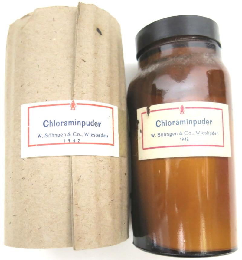 German Luftschutz Hausapotheke Glass Pot Chloramine 100 gr W. Söhngen & Co., Wiesbaden 1942.