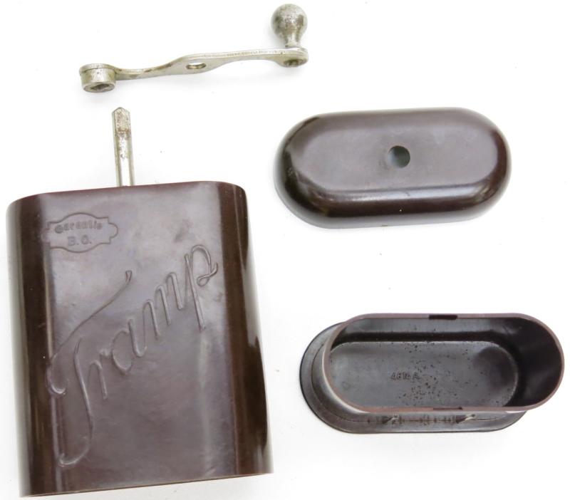 German Wehrmacht Reddish Bakelite Coffee Grinder Mint Condition Single BO Garantie Stamp.