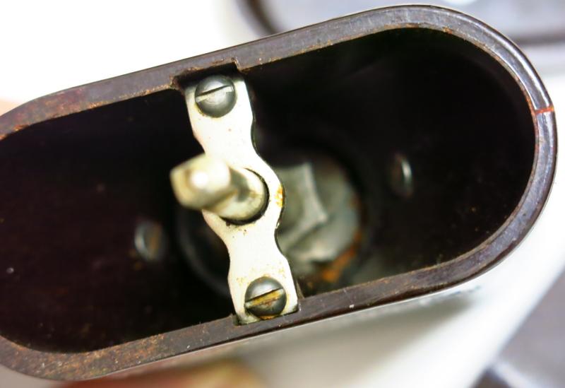 German Wehrmacht Brown Chocolate Bakelite Coffee Grinder Mint Condition Single BO Garantie Stamp.