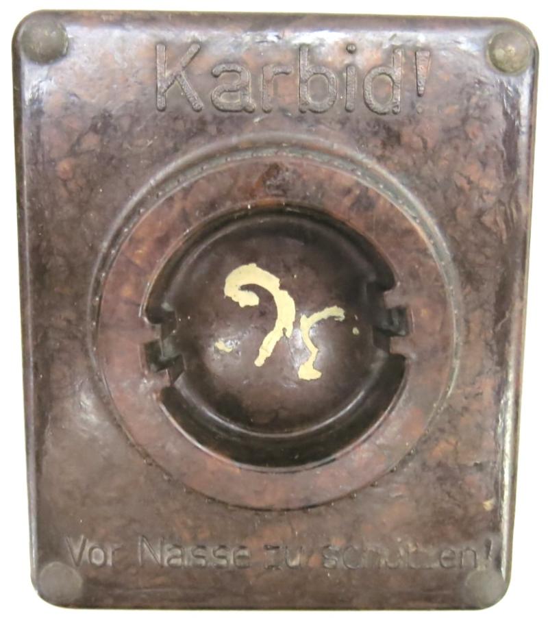 German Wehrmacht Karbid Speckled Chocolate Brown Bakelite Container.