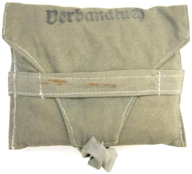 German Wehrmacht Medical Verbandtuch Scarf In White With Cloth Bag.