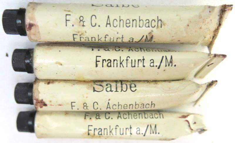 German Wehrmacht Medical Salbe Tin Full With Its Four Original Salbe Tubes, This Is Very Rare To Find.