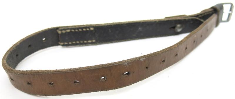 German Wehrmacht Fast Release Utility Strap 54 x 1,8 cms 17 Holes CARL HEPTING & Co. STGT. FEUERBACH 1941, Nearly Mint.