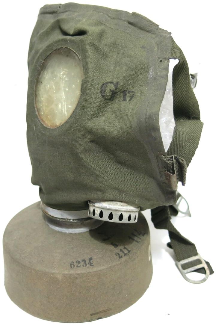 German Luftschutz Volksgasmaske VM44 Size 2, (Medium), 1945 Dated With Total Last Ditch Cardboard Made Filter.