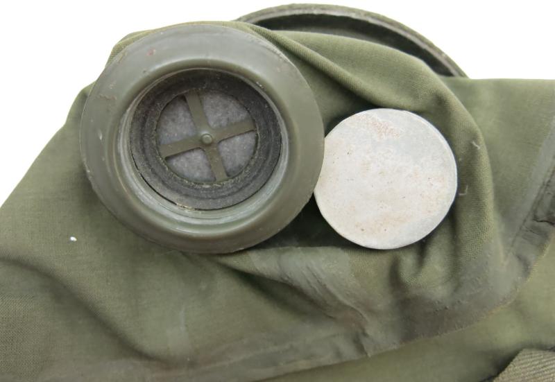 German Luftschutz Volksgasmaske VM44 Size 2, (Medium), 1945 Dated With Total Last Ditch Cardboard Made Filter.