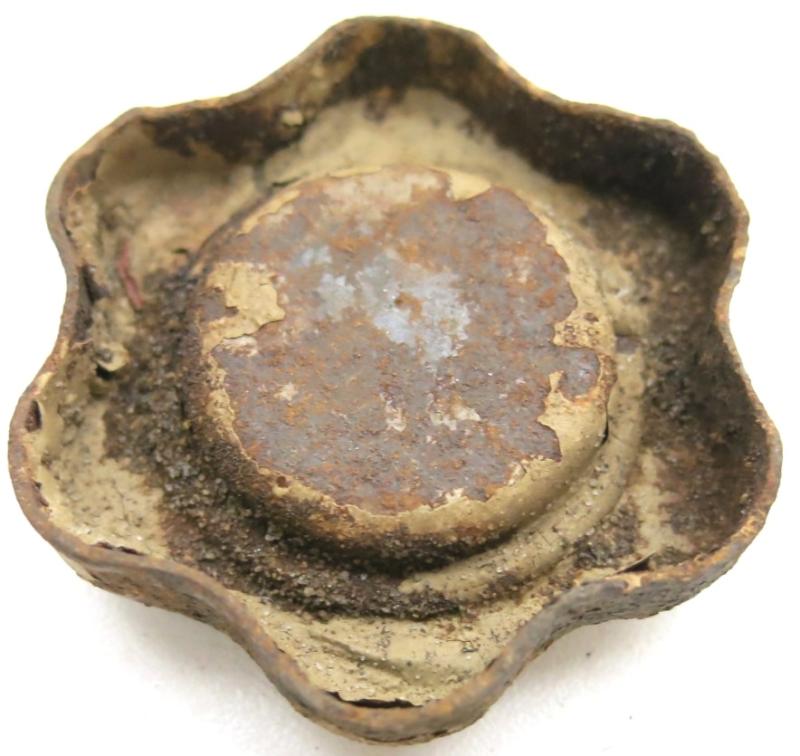 German Wehrmacht T. Mi. 42 Tellermine 42 Fuze Plug In Sand Colour Complete With Washer.