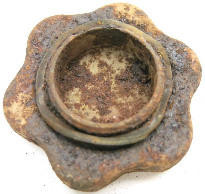 German Wehrmacht T. Mi. 42 Tellermine 42 Fuze Plug In Sand Colour Complete With Washer.