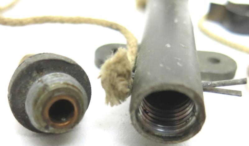 USA WWII Pressure Firing Device M1A1 Complete, Inert.