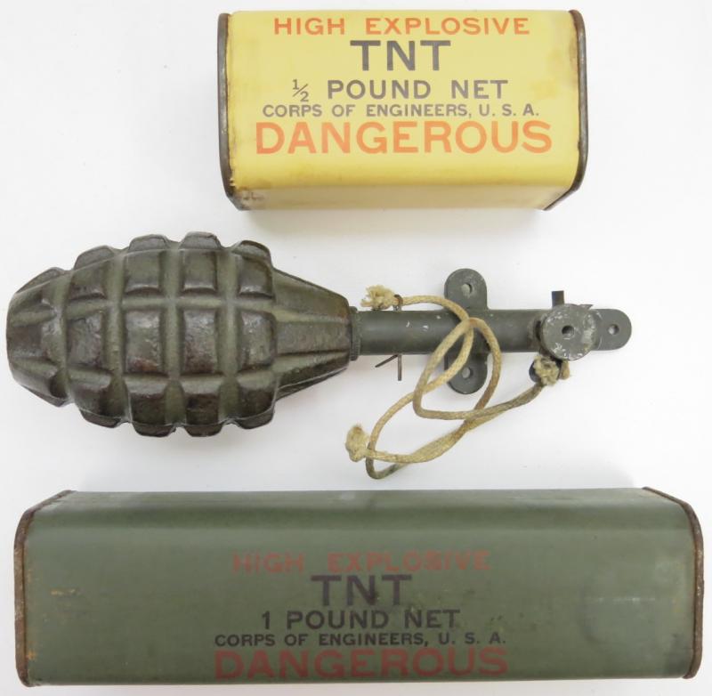 USA WWII Pressure Firing Device M1A1 Complete, Inert.