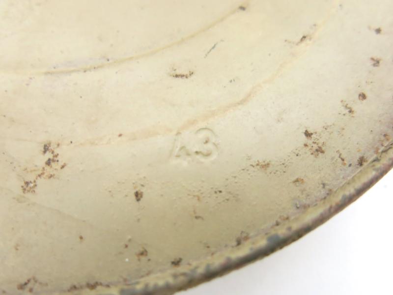 German Wehrmacht T. Mi. Pilz 43 Tellermine Pilz 43 Pressure Plate With Original Sand Colour, Barn Find, Inert.