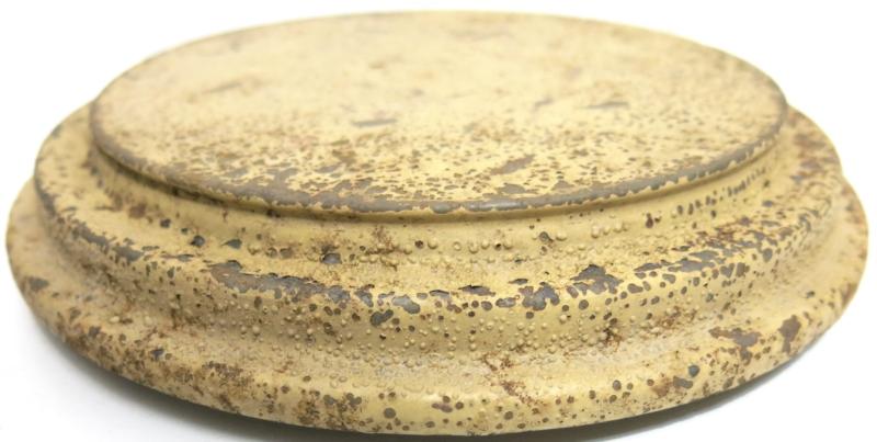 German Wehrmacht T. Mi. Pilz 43 Tellermine Pilz 43 Pressure Plate With Original Sand Colour, Barn Find, Inert.