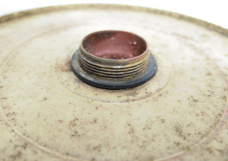 German Wehrmacht T. Mi. Pilz 43 Tellermine Pilz 43 Pressure Plate With Original Sand Colour, Barn Find, Inert.