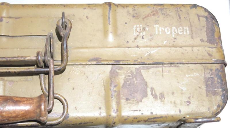 German Wehrmacht 30 Eihandgranaten 39 Egg Grenades M39 für Tropen Box Case bpo 1941, Super-Duper-Mega-Hiper-Turbo Hard To Find Real DAK, (Deutsches Arfika Korps).