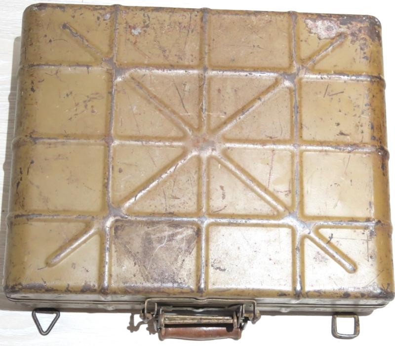 German Wehrmacht 30 Eihandgranaten 39 Egg Grenades M39 für Tropen Box Case bpo 1941, Super-Duper-Mega-Hiper-Turbo Hard To Find Real DAK, (Deutsches Arfika Korps).