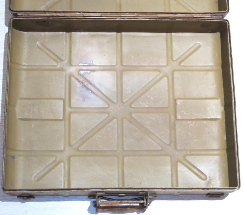 German Wehrmacht 30 Eihandgranaten 39 Egg Grenades M39 für Tropen Box Case bpo 1941, Super-Duper-Mega-Hiper-Turbo Hard To Find Real DAK, (Deutsches Arfika Korps).