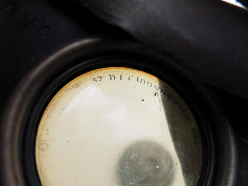 German Wehrmacht Gas Mask GM38 With Matching Filter 1942/43.