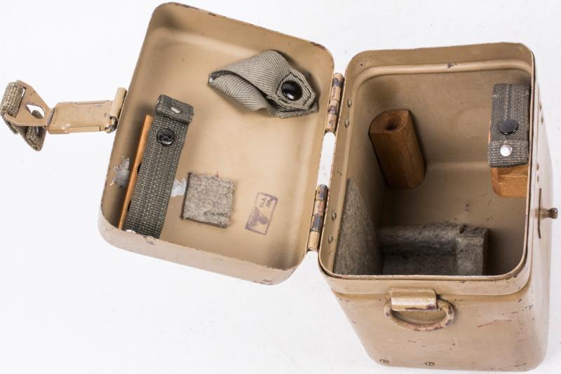 German Wehrmacht Cleaning Brush For MGZ40 Optical Sight Box, Very Hard To Find As A Spare, Mint Condition.