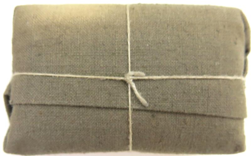 German Wehrmacht Medical Verbandstoff Verbandkasten Medium Size Field Dressing 1937, Not Mint, But Unused.