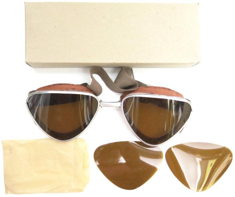 Italian WWII Pilot And German Wehrmacht Used Goggles Mint Untouched With Original Box And Spares, Rare.
