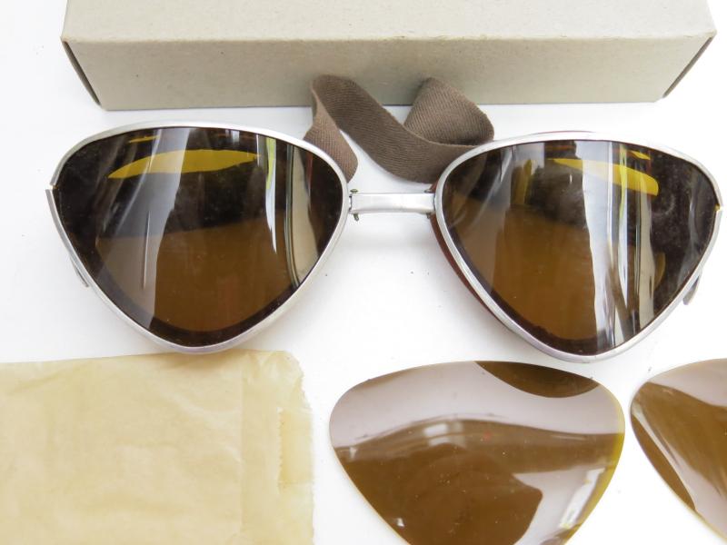 Italian WWII Pilot And German Wehrmacht Used Goggles Mint Untouched With Original Box And Spares, Rare.