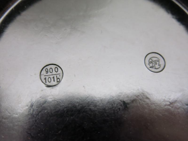 German Luftwaffe Torpedo F5 Bakelite Box For 20 Stück Längsschrauben....