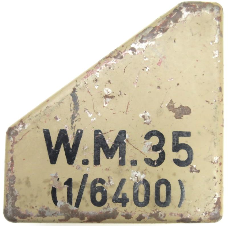 German Wehrmacht Winkelmesser 35 W.M.35 (1/6400) Artillery Field Clinometer Complete In Sand Box.
