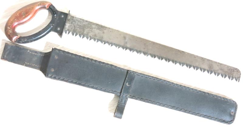 German Wehrmacht Pioniere 1943 Säge Combat Engineer Saw Near Mint Condition With Presstoff Ersatz Leather clg 43 Sheath, Wonderful Matching Set.
