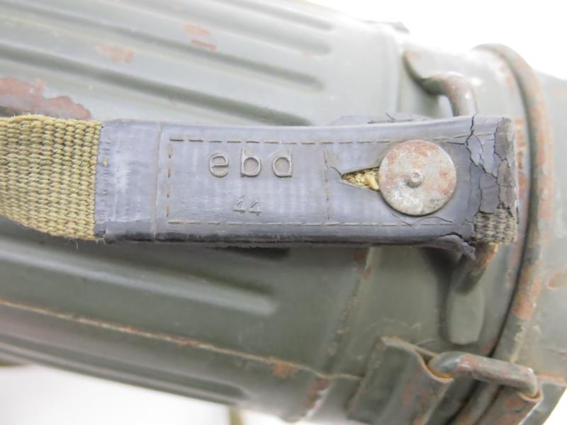 German Wehrmacht Gas Mask Can Set eph 43, Complete With Both Straps And Cloth Spider.