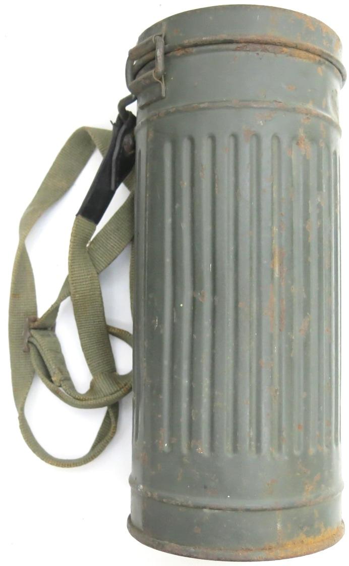German Wehrmacht Gas Mask Can Set eph 43, Complete With Both Straps And Cloth Spider.