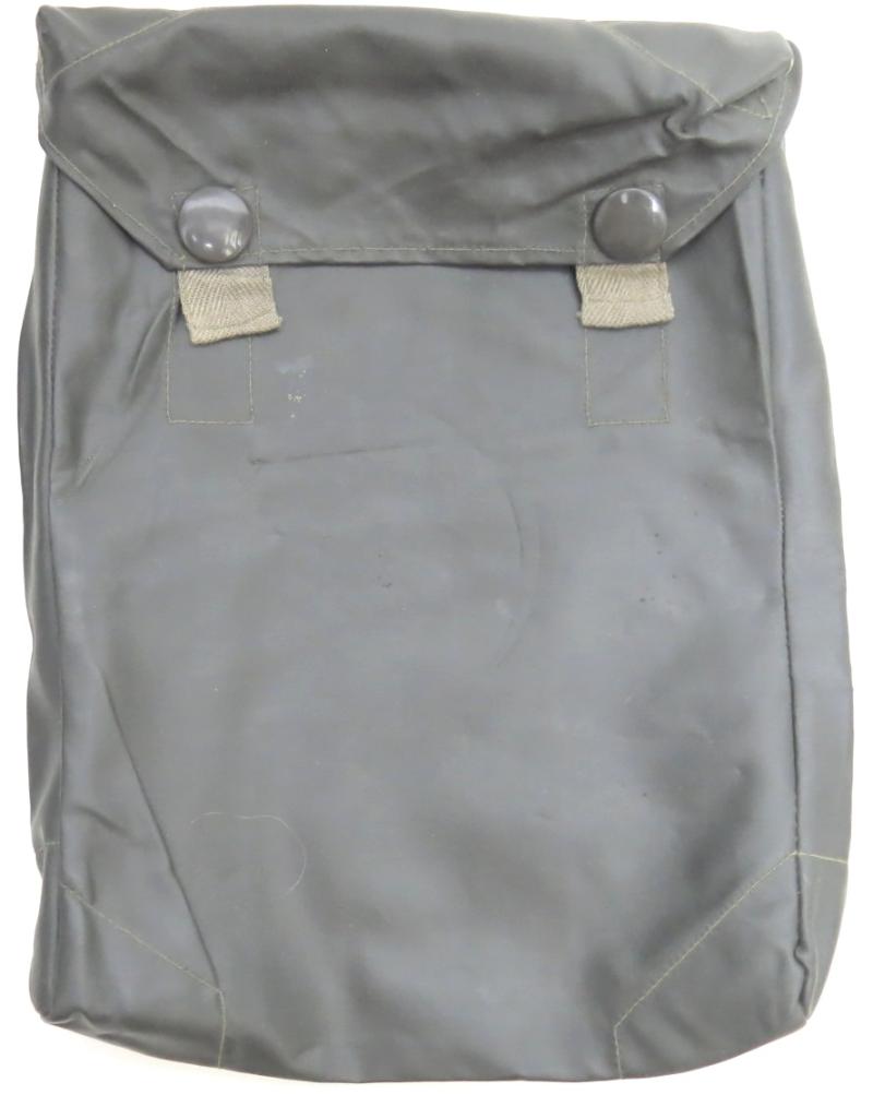 German Wehrmacht M31 Rubberized Gasplane Tasche Gascape Pouch, gdl.