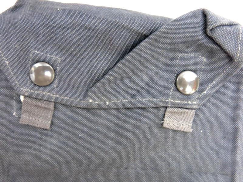German Wehrmacht Luftwaffe M31 Gasplane Tasche Gascape Pouch Blue Cloth, bpl, Mint From Stock.