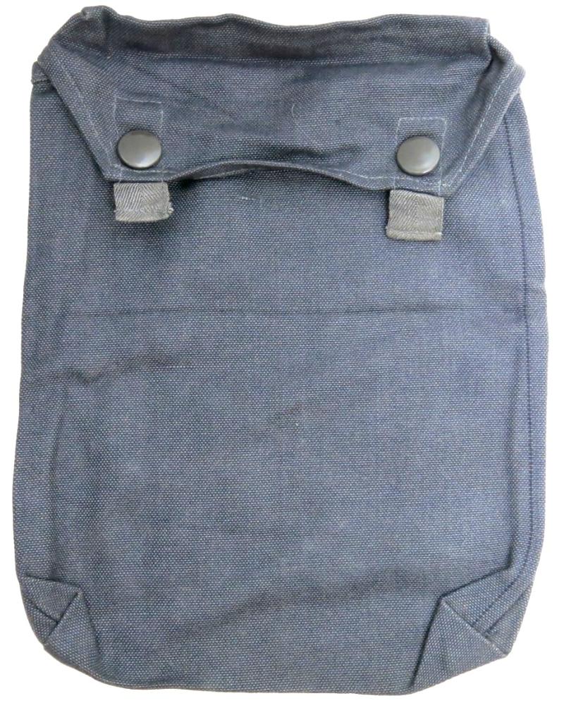 German Wehrmacht Luftwaffe M31 Gasplane Tasche Gascape Pouch Blue Cloth, bpl, Mint From Stock.
