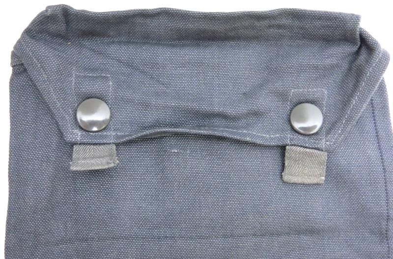 German Wehrmacht Luftwaffe M31 Gasplane Tasche Gascape Pouch Blue Cloth, bpl, Mint From Stock.